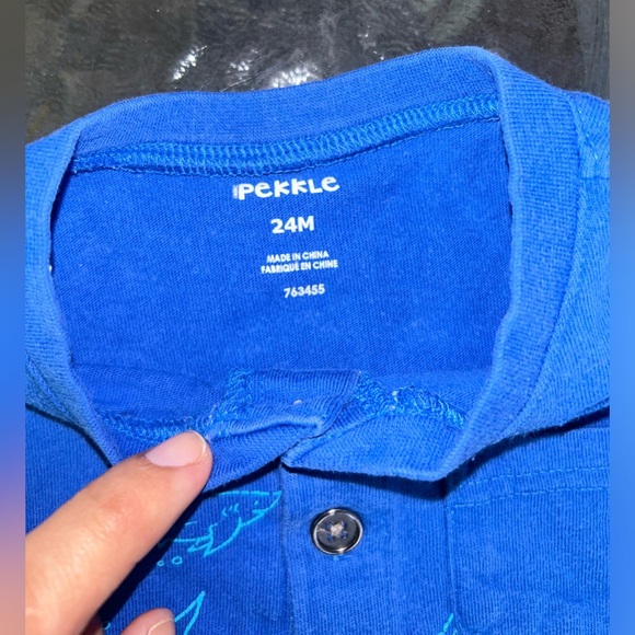 Pekkle | blue shark t-shirt | size 24m - Picture 3 of 5